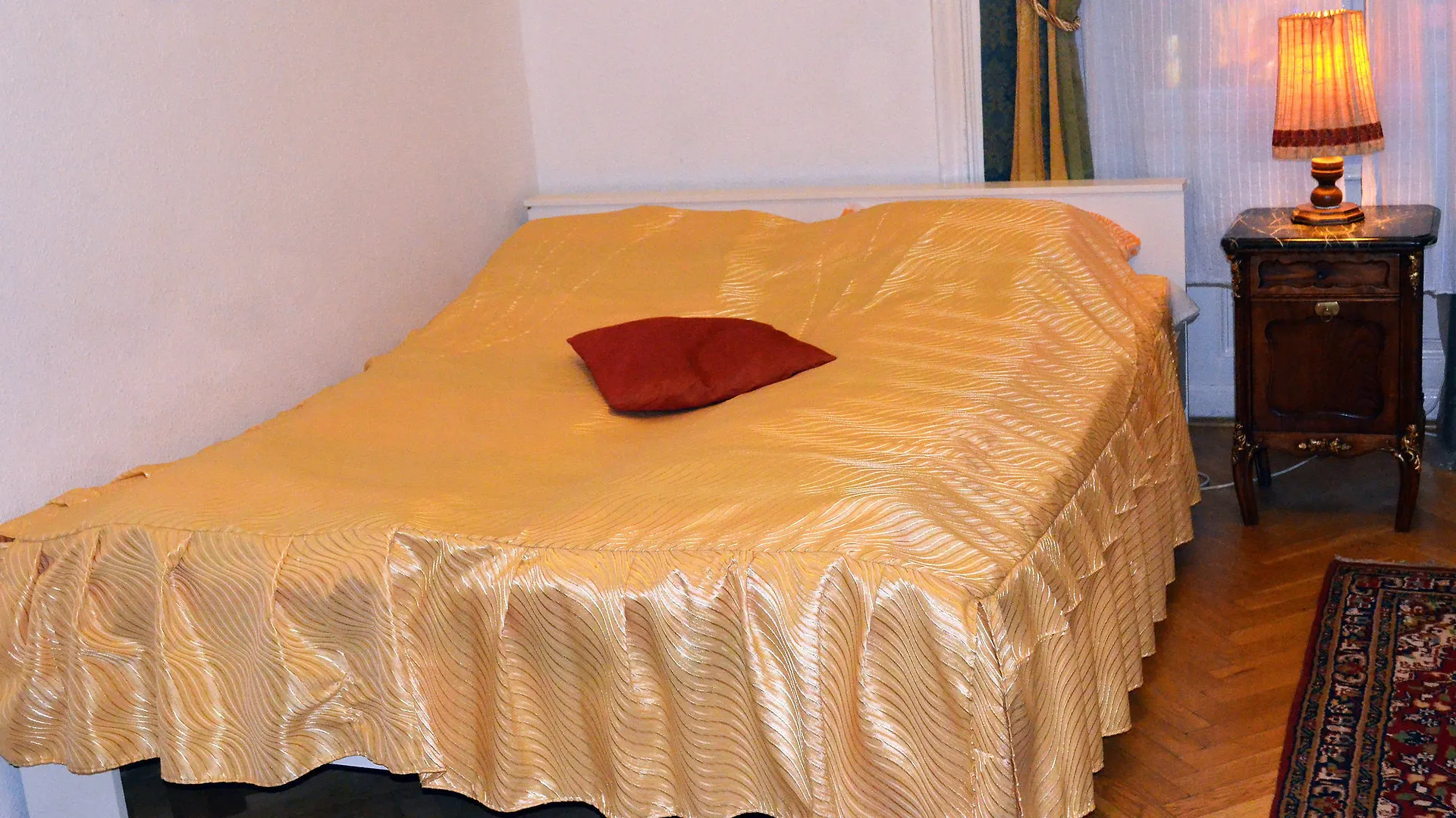 Vaci Central Apartment بودابست 2*,