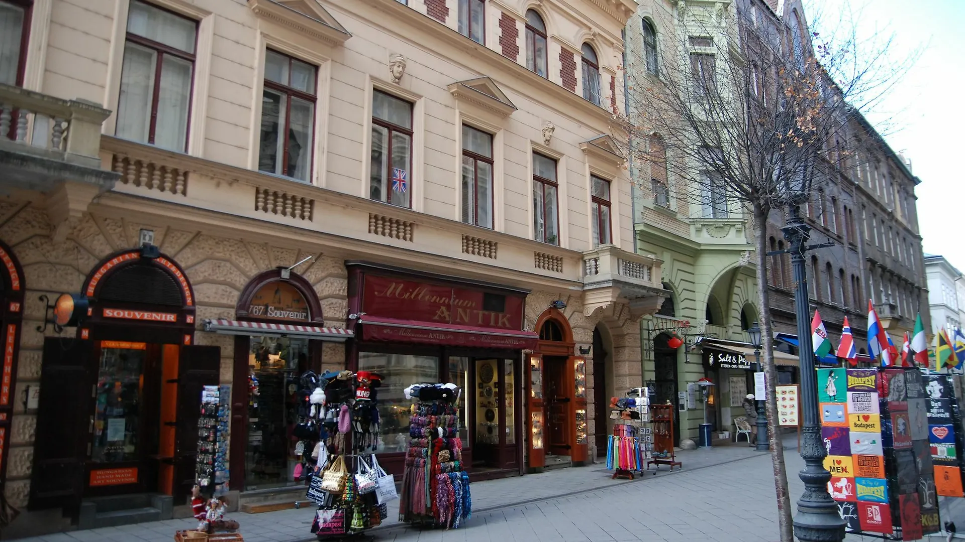 Vaci Central Apartment بودابست 2*,  المجر